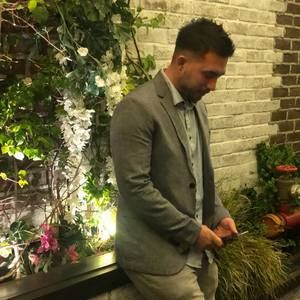 Meet your Posher, Evan